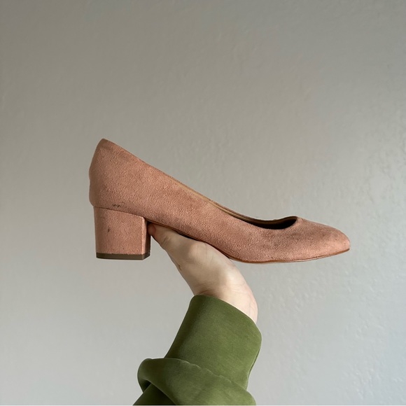 Loft Nude Pink Suede Round Toe Block Heel Pump - Picture 10 of 10